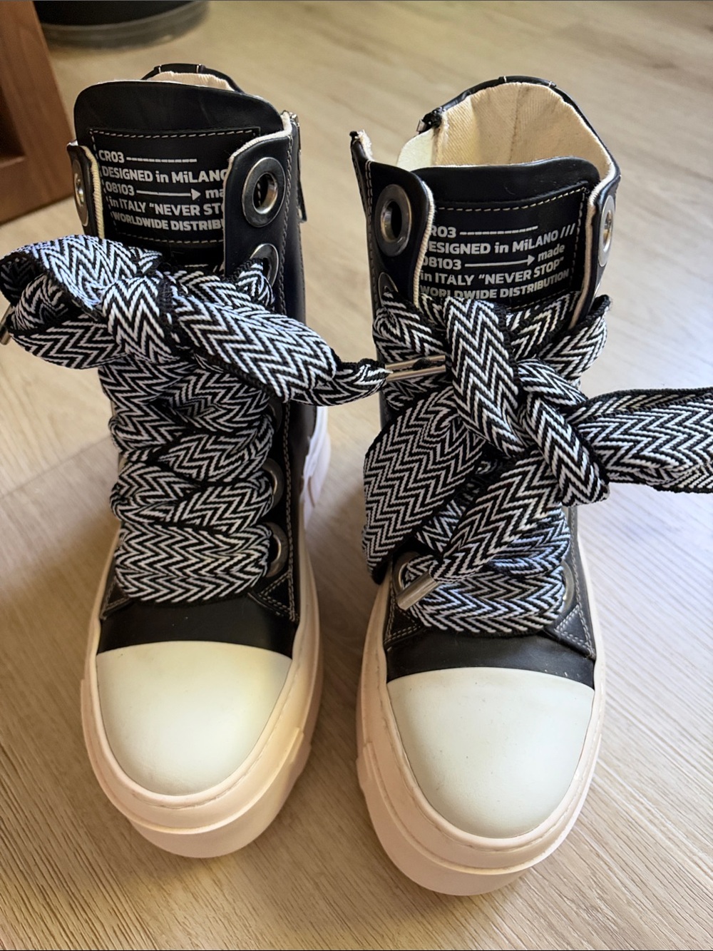 Black & White Lace-Up Platform Boots with Chunky Sole made in Italy